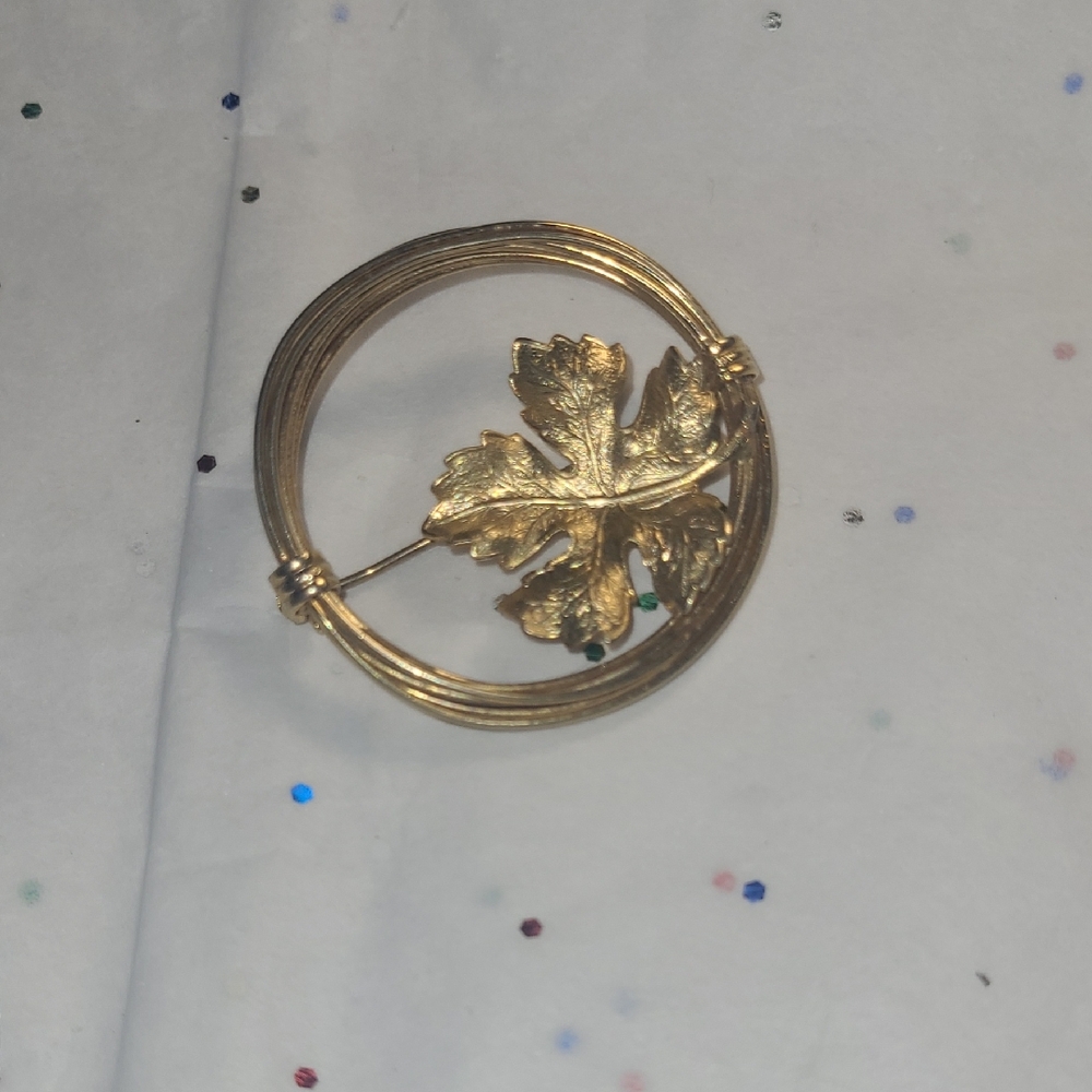 Elegant Gold Toned Leaf Brooch